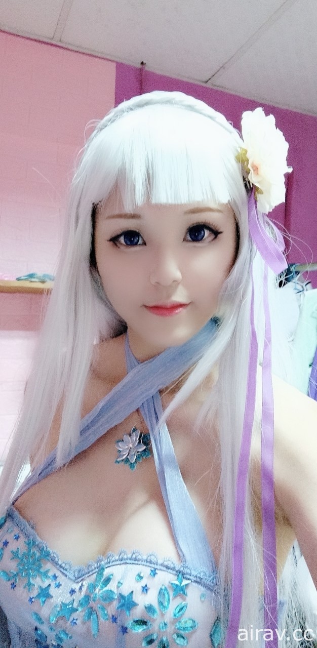 【鈅鈅教主】艾米莉婭 冰雪婚紗 Cosplay試妝