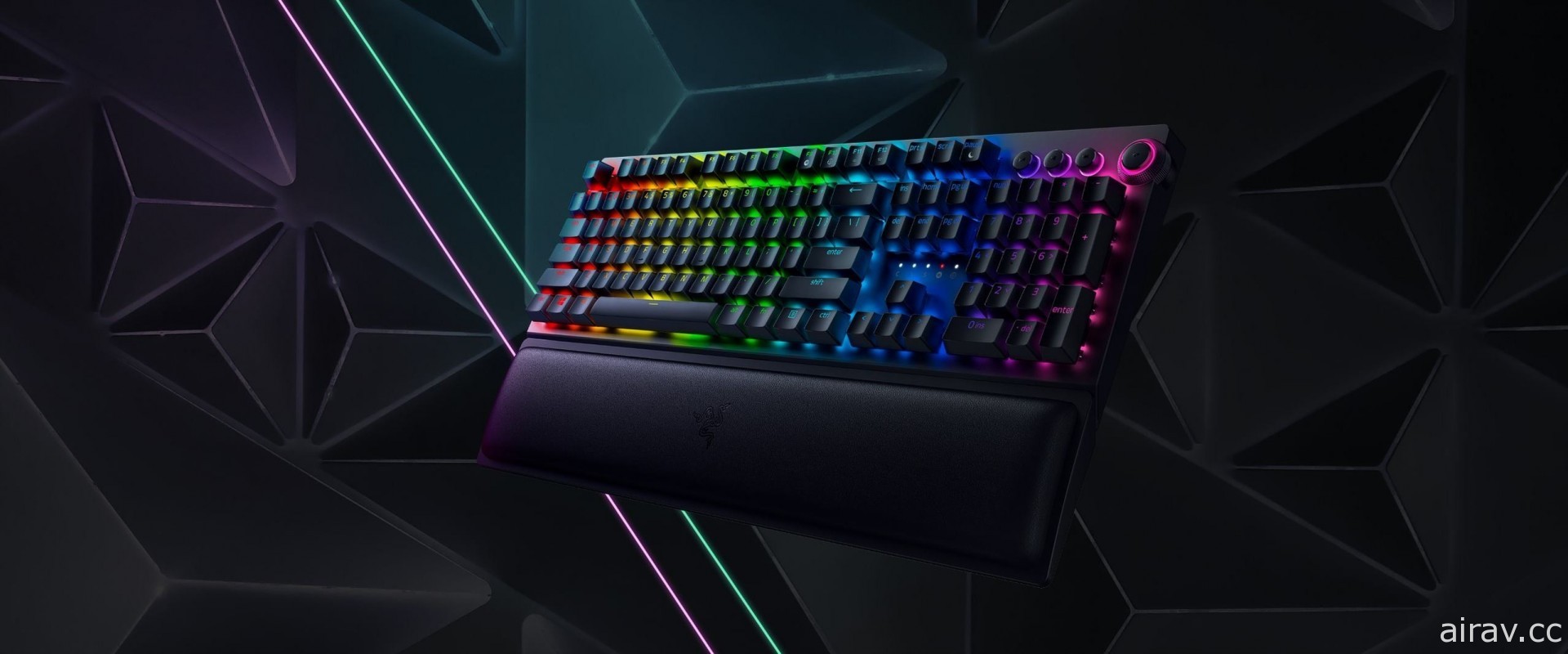 RAZER 發表旗下首款無線遊戲鍵盤 BlackWidow V3 Pro 等共三款旗艦無線系列產品