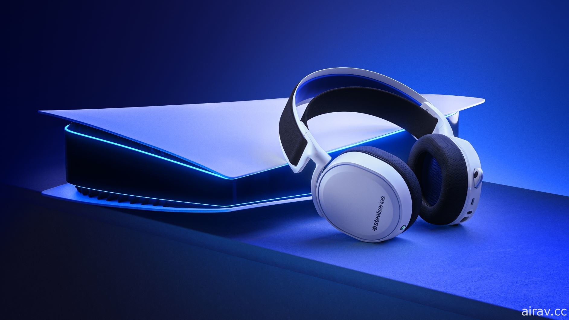 SteelSeries 赛睿推出专为 PS5 设计的 Arctis 7P 无线电竞耳机等产品