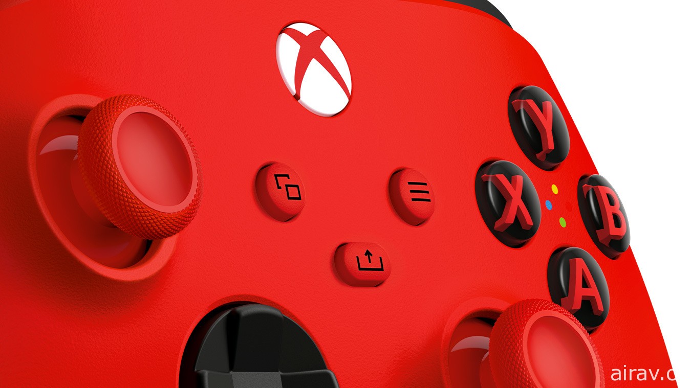 微软推出全新“狙击红”配色款式新型 Xbox 无线控制器