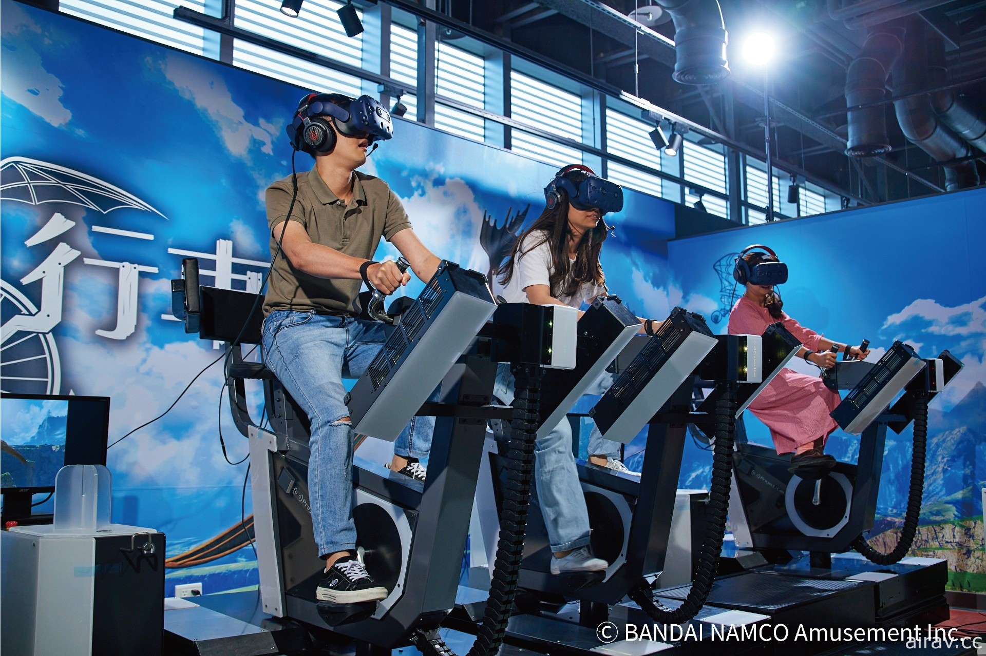 宏汇广场 VR Zone 海外独家引进《太鼓之达人 VR》体感开打
