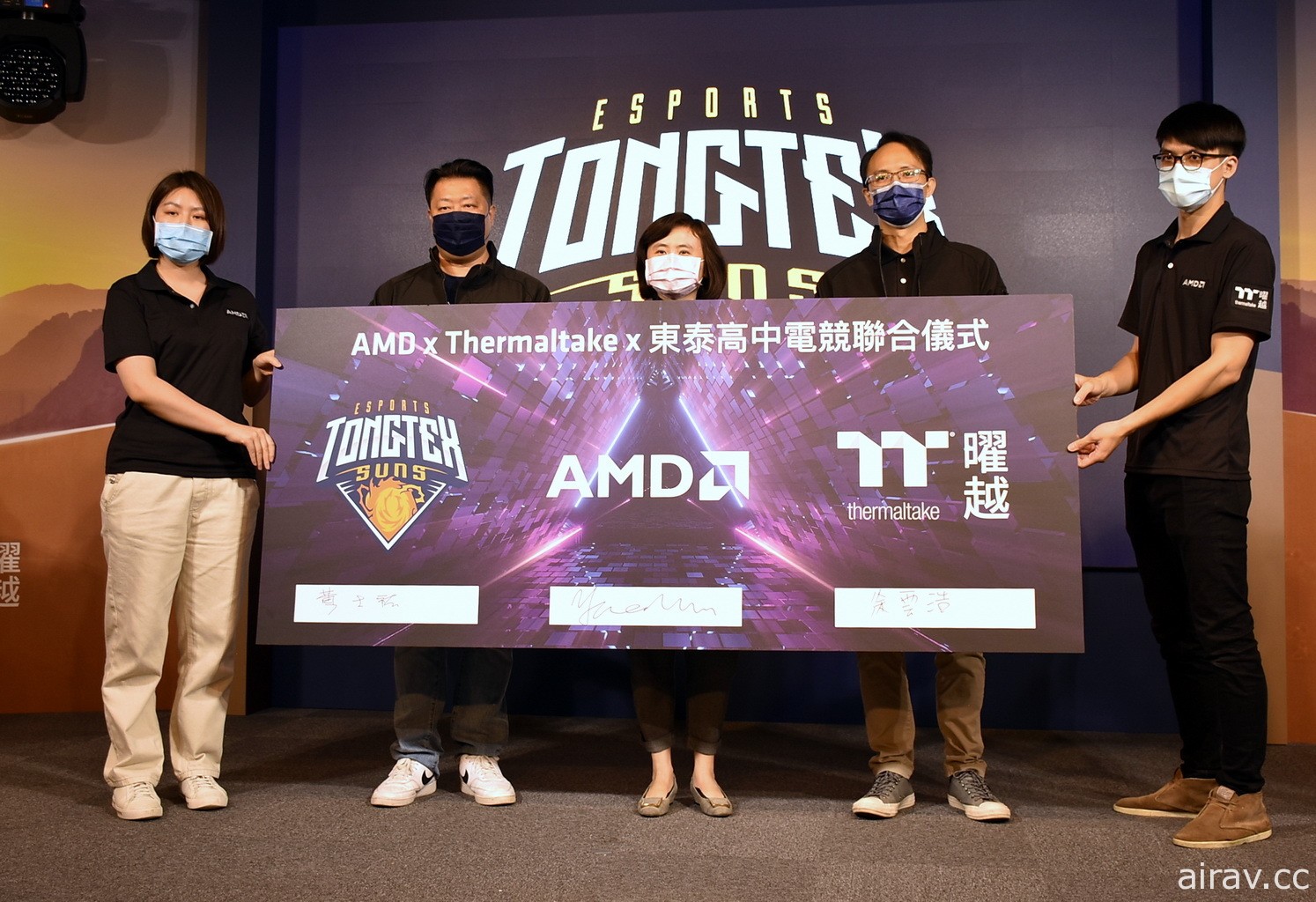 AMD、曜越、AOC 與曾奪得 ISF 世界冠軍東泰高中共同合作電競學程計畫
