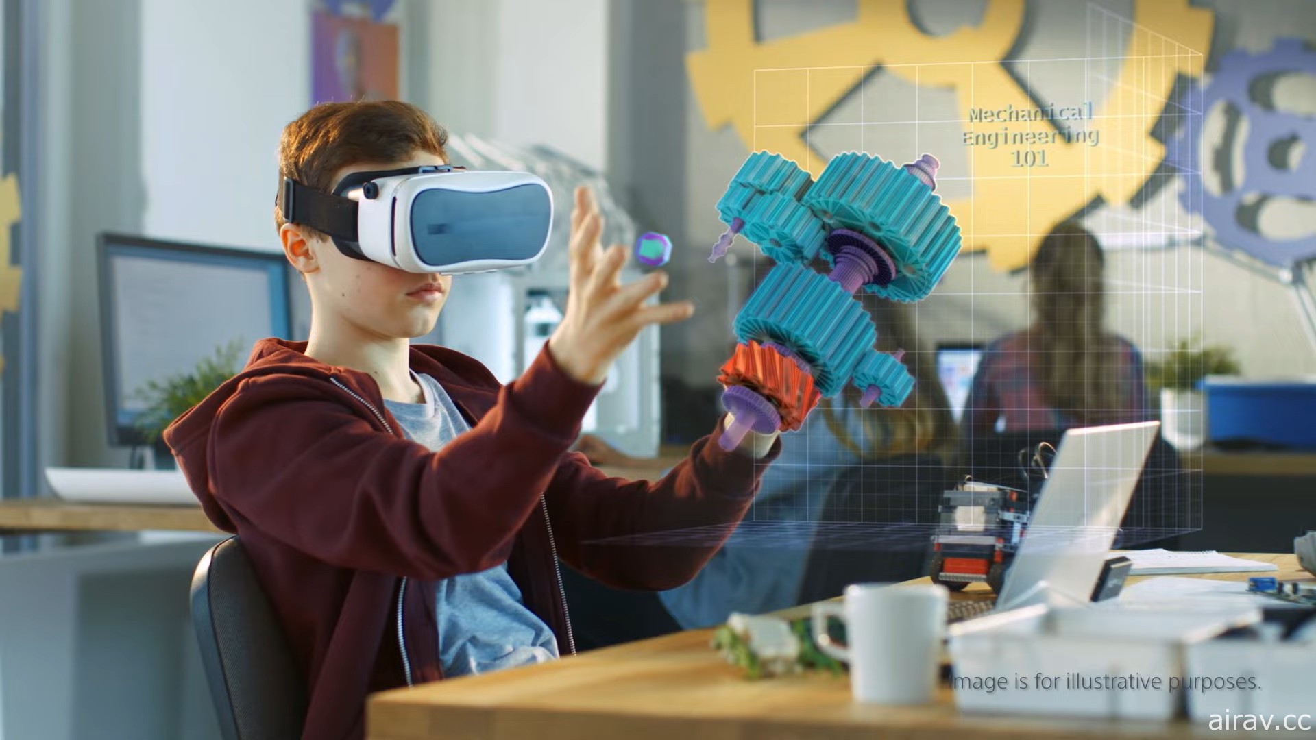 替下一代 PS VR 铺路？Sony 展示 8K 分辨率低延迟 VR 头戴装置研发成果