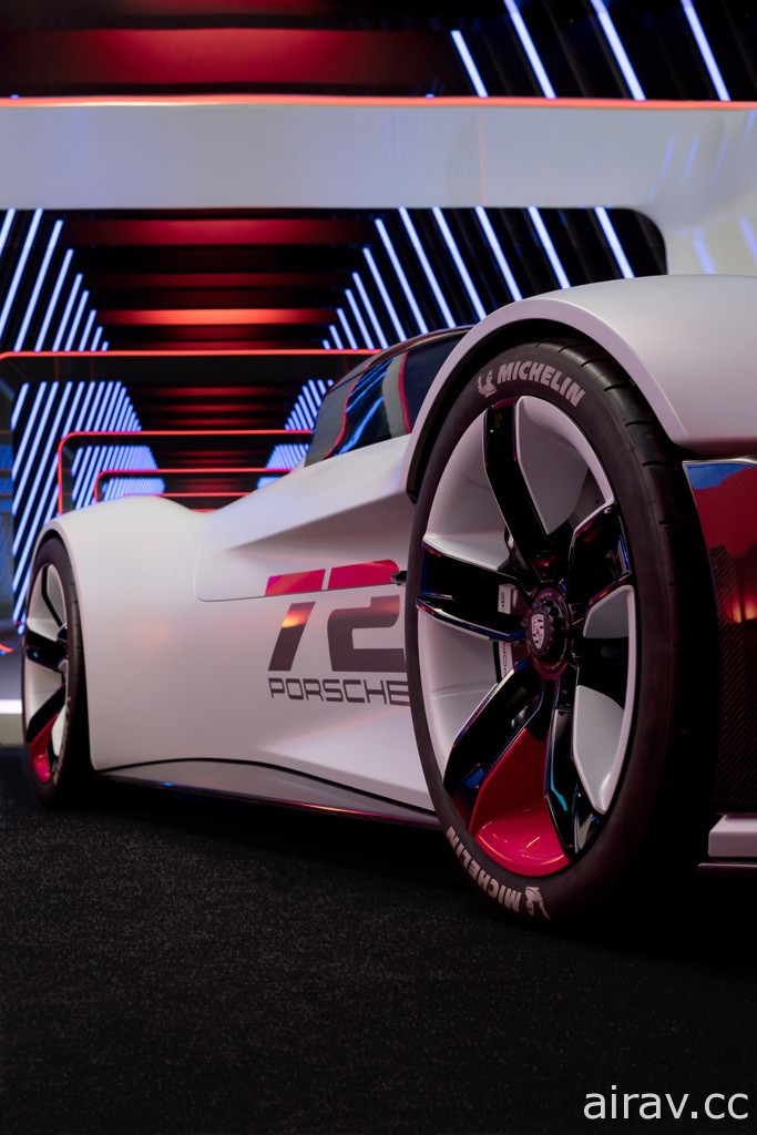 《跑车浪漫旅 7》公布保时捷梦幻概念超跑“Porsche Vision Gran Turismo”