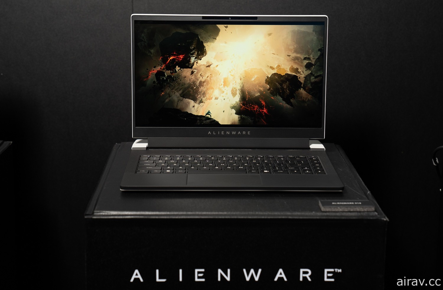 Alienware 在台公开旗下最薄电竞笔电 x14 与新款 m15 R7