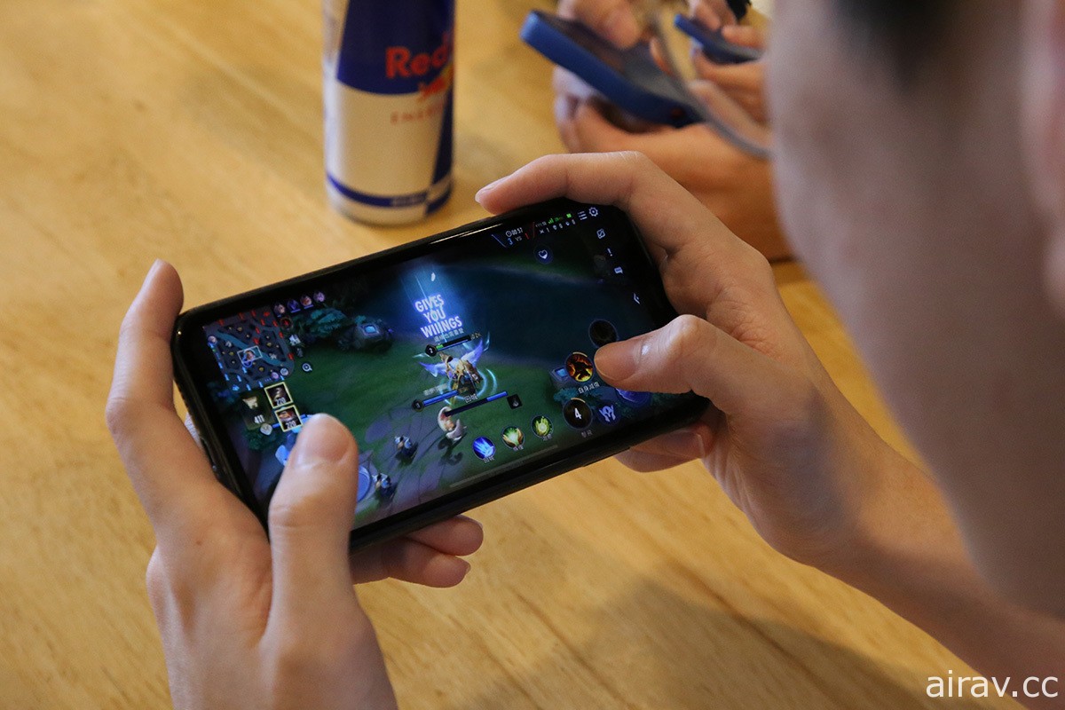 Red Bull x《Garena 傳說對決》聯手快閃 推出獨家聯名遊戲特效